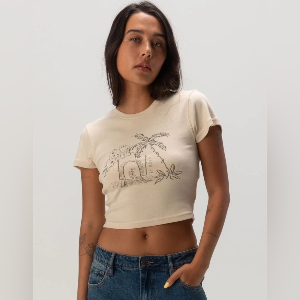 NWT - ROXY All Day Womens Baby Tee - Size XS
